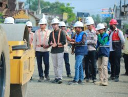 Tinjau di Lampung Tengah, Gubernur Rahmat Mirzani Djausal Kebut Perbaikan Jalan: Target 98 Persen Kemantapan dan Dongkrak Ekonomi Warga