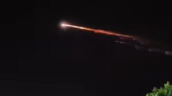 Benda Langit Mirip Komet Hebohkan Warga Lampung