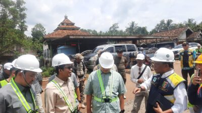 Pemprov Mulai Perbaiki Ruas Jalan Jabung – Simpang Labuhan Maringgai  Lamtim