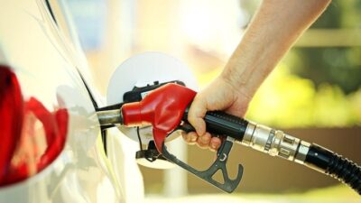 BBM Nonsubsidi Melonjak Tajam, Solar Industri Tembus Rp23.900 per Liter