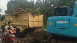 Sampah Meluber di Kotabumi Belum Tuntas, SPBU Turun Tangan Bantu DLH