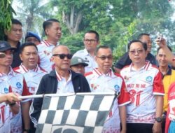 Diikuti 198 Regu, Wakil Bupati Romli Lepas Lomba Gerak Jalan HUT ke 81 RI