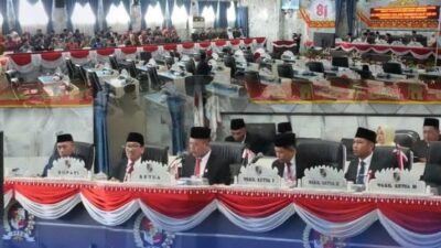 Bupati Hamartoni dan Wabup Romli Hadiri Paripurna Pidato Kenegaraan Presiden