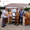 Kedua Kalinya, Pemerintah Kabupaten Lampung Utara Terima Mobil Ambulance Dari Bank Lampung