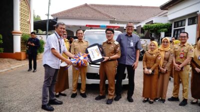 Kedua Kalinya, Pemerintah Kabupaten Lampung Utara Terima Mobil Ambulance Dari Bank Lampung